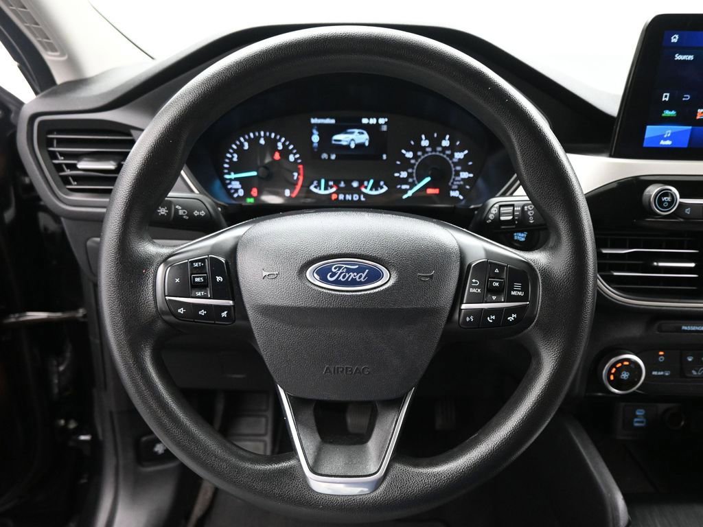Certified 2022 Ford Escape SE image 36