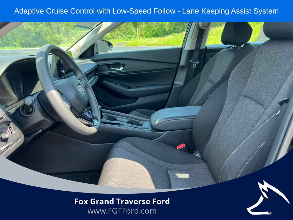 Used 2023 Honda Accord EX image 3
