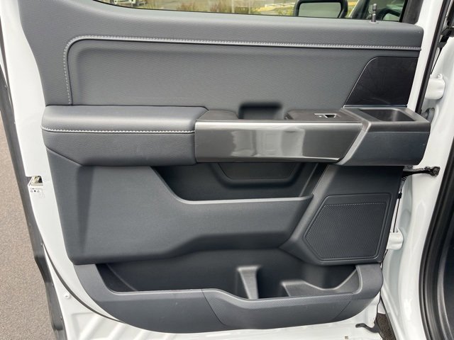 Certified 2022 Ford F150 XLT w/ Equipment Group 302A High image 19