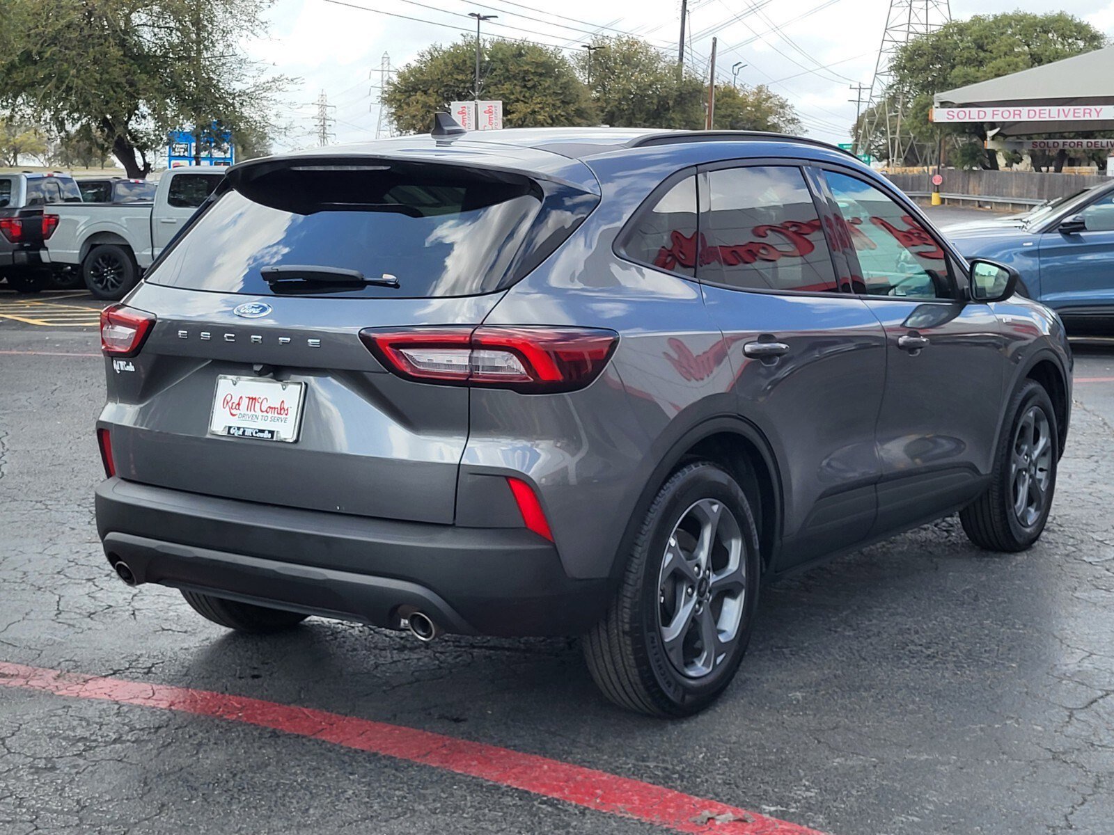 Certified 2025 Ford Escape ST-Line image 3