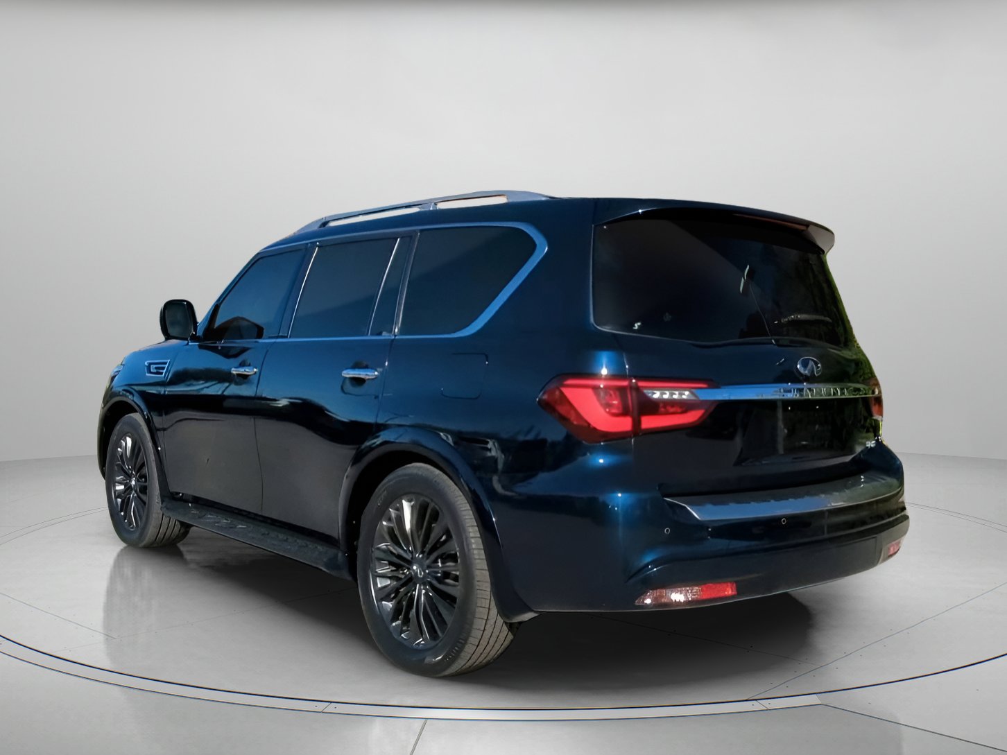 Used 2022 INFINITI QX80 Sensory w/ Cargo Package image 20