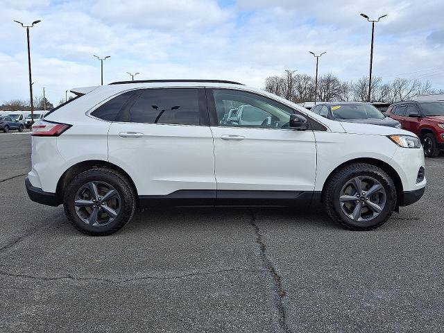 Certified 2022 Ford Edge SEL w/ Sport Appearance Package image 5