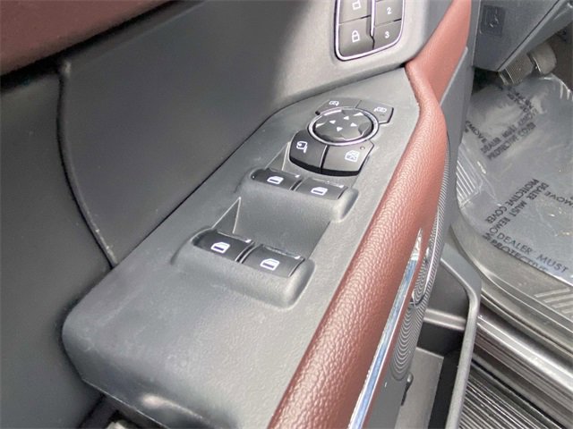 Certified 2024 Ford Expedition Limited image 27