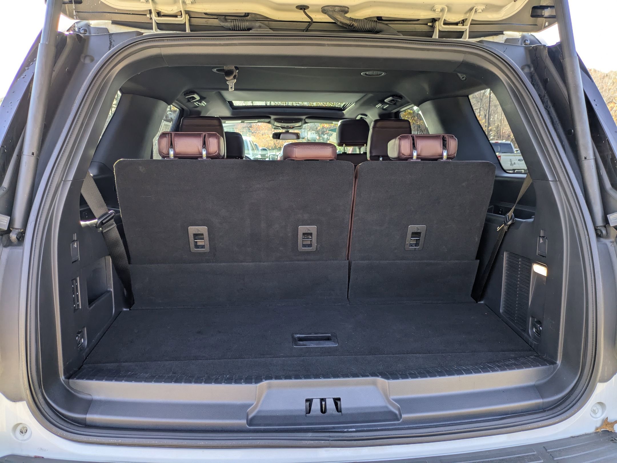 Certified 2022 Ford Expedition Limited image 35