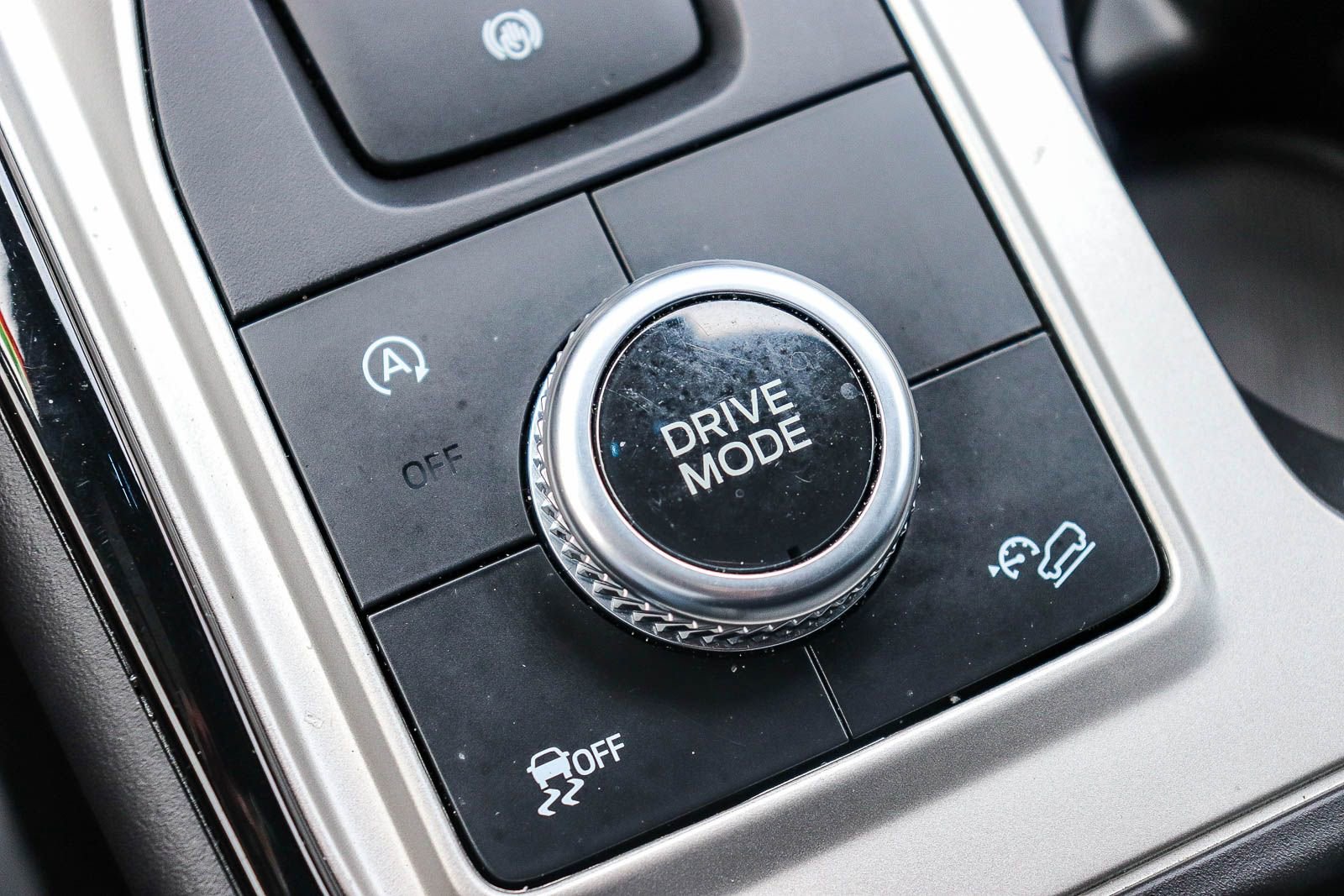 Certified 2023 Ford Explorer ST w/ Equipment Group 401A image 24