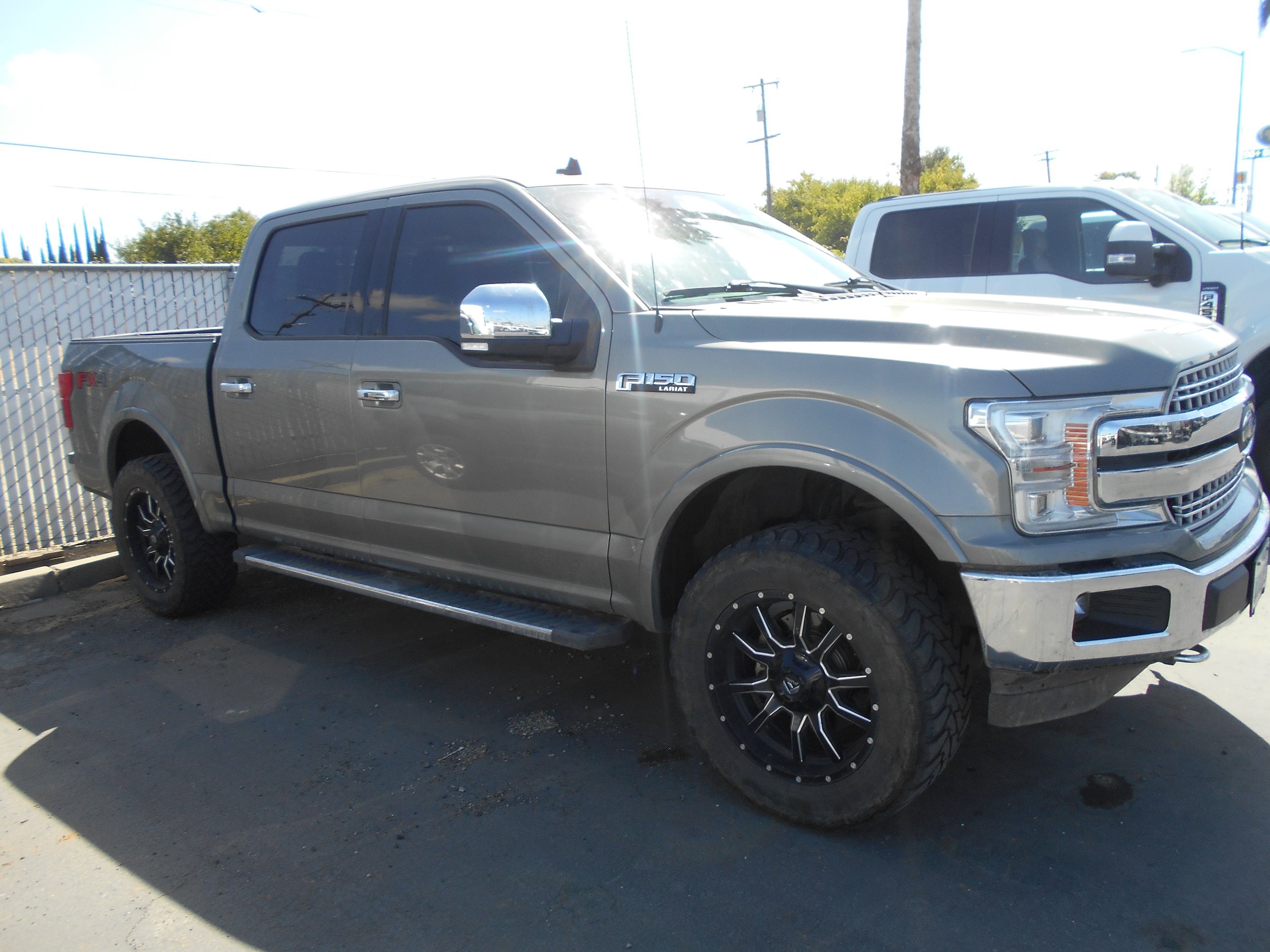 Certified 2019 Ford F150 Lariat w/ Equipment Group 502A Luxury AWD/4WD image 3
