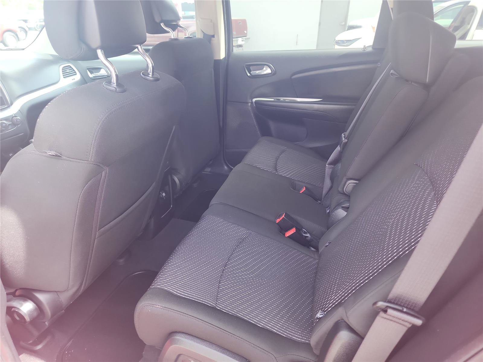Used 2019 Dodge Journey SE w/ Connectivity Group FWD image 16