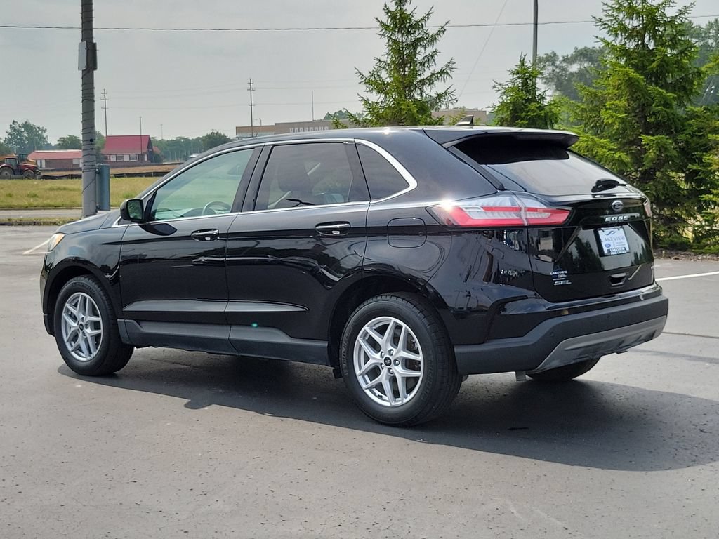 Certified 2023 Ford Edge SEL w/ Convenience Package AWD/4WD image 4