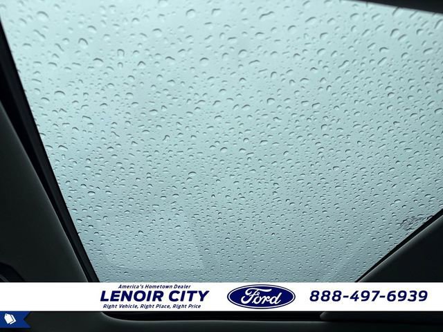 Used 2023 Jeep Grand Cherokee Limited image 17