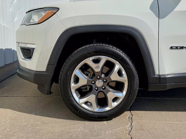 Used 2020 Jeep Compass Limited AWD/4WD image 36