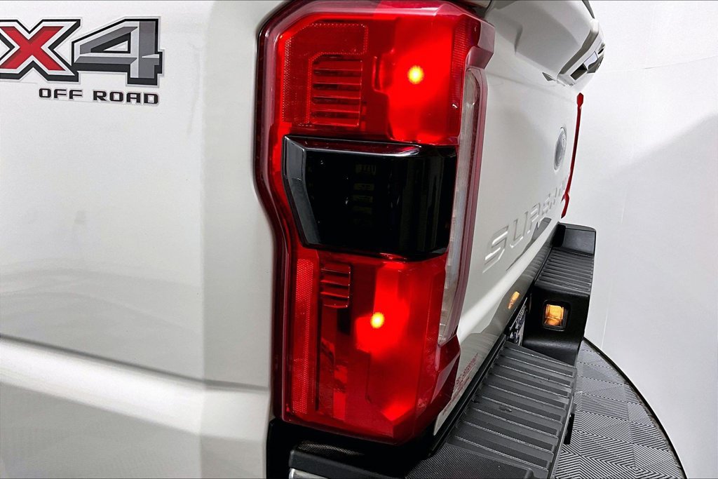 Certified 2023 Ford F250 Lariat w/ Lariat Ultimate Package AWD/4WD image 29