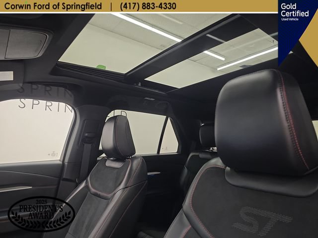 Certified 2025 Ford Explorer ST w/ Sun And Sound Package AWD/4WD image 25