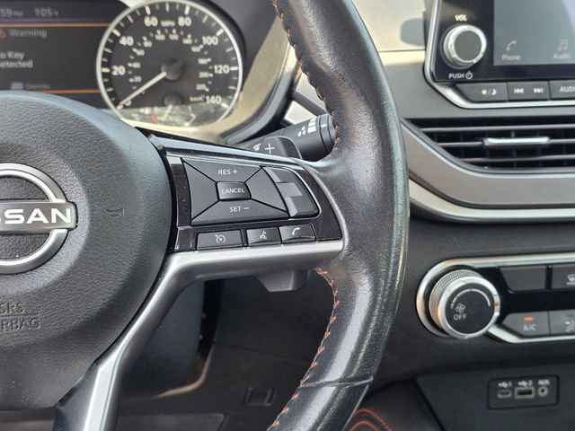 Used 2024 Nissan Altima 2.5 SR FWD image 26