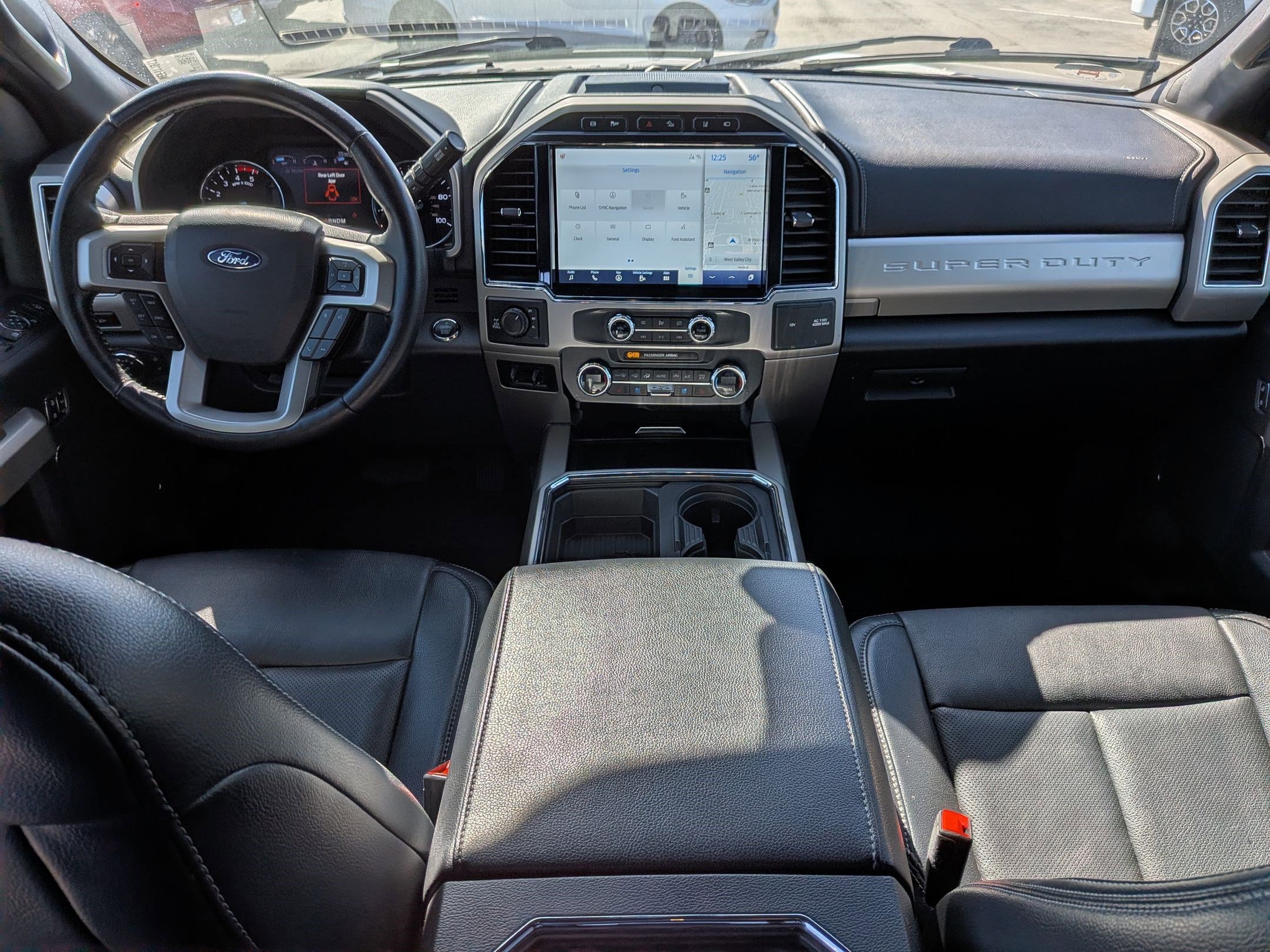 Certified 2022 Ford F350 Lariat w/ Tremor Off-Road Package image 28