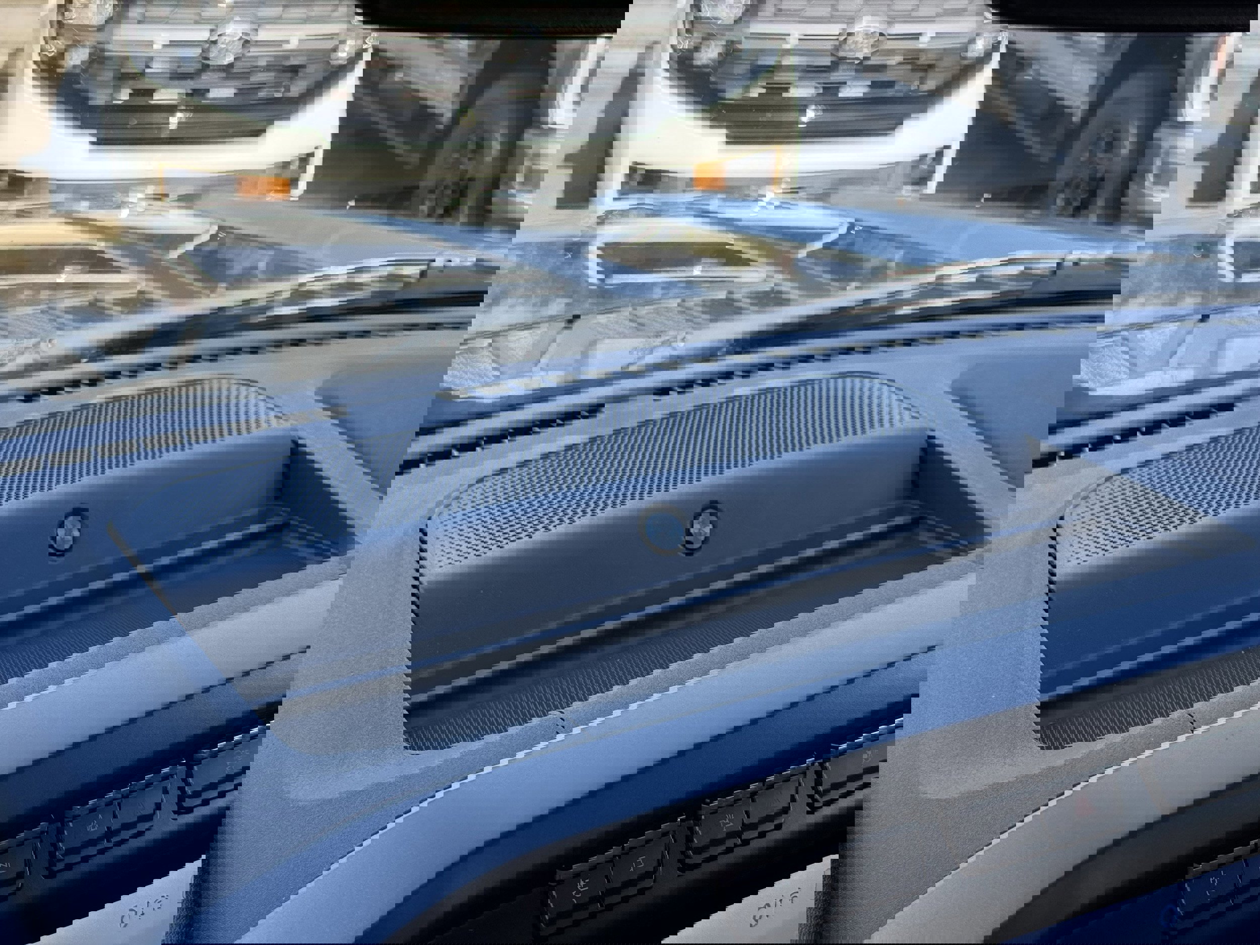 Certified 2022 Ford F150 Lariat w/ Equipment Group 502A High image 34