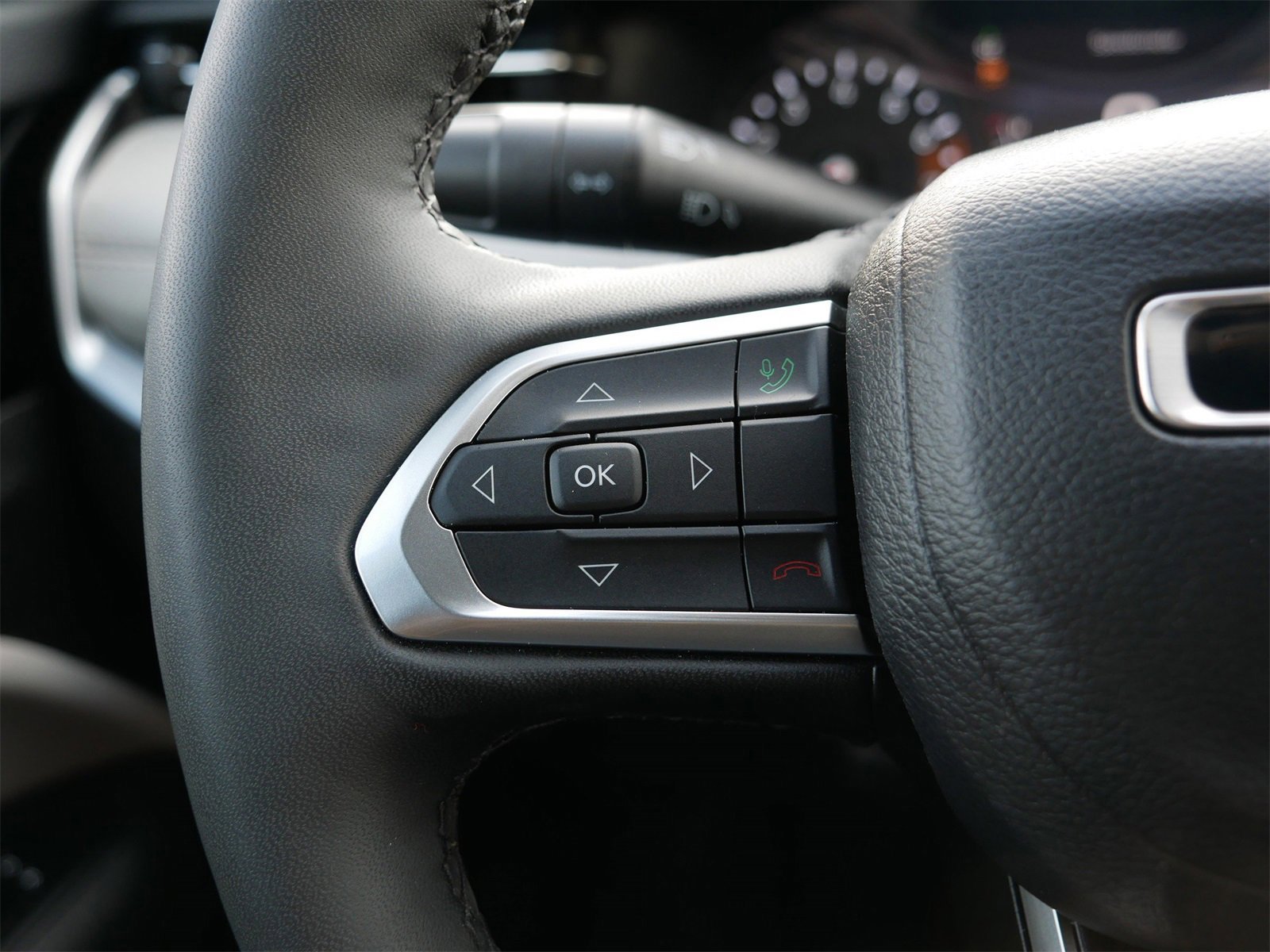 Used 2025 Jeep Compass Limited image 30