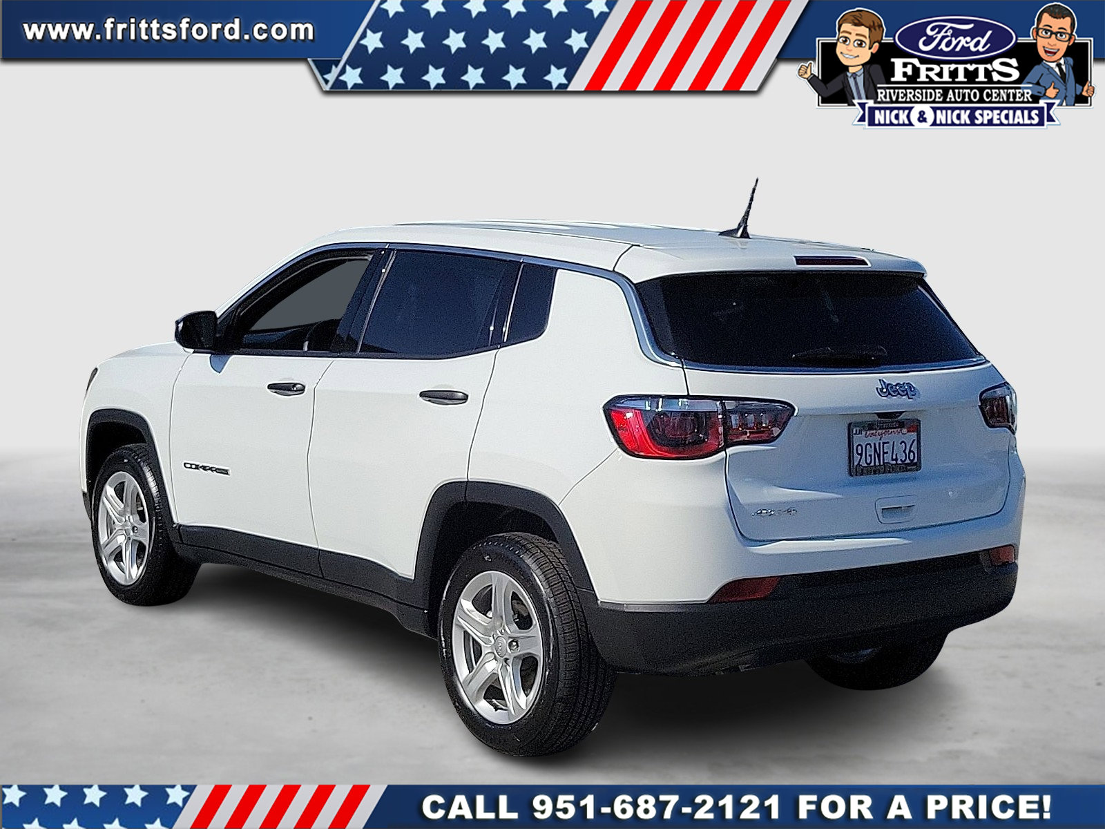 Used 2023 Jeep Compass Sport AWD/4WD image 3