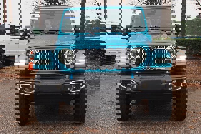 Used 2024 Jeep Wrangler Unlimited Sahara w/ Technology Group image 2