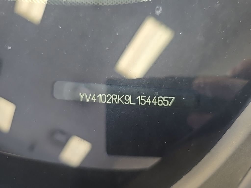 Used 2020 Volvo XC60 T5 Momentum image 7