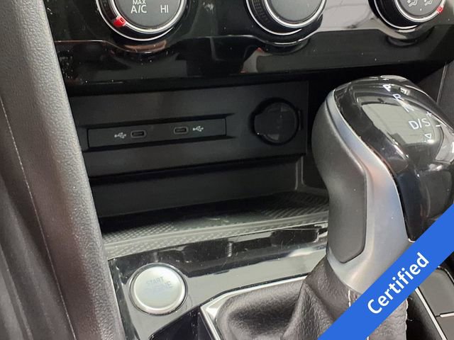 Used 2023 Volkswagen Taos SE w/ Panoramic Sunroof Package AWD/4WD image 15