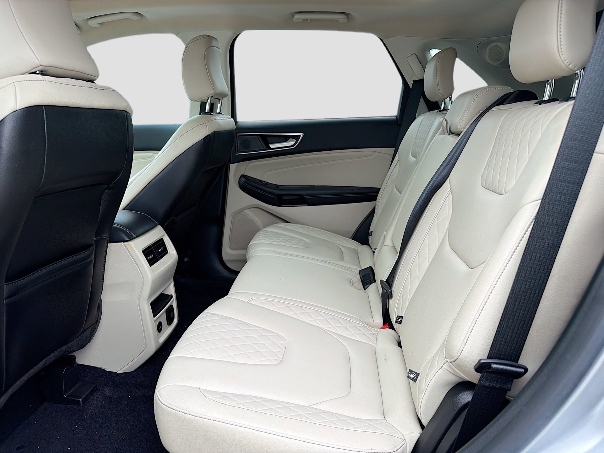 Certified 2023 Ford Edge Titanium AWD/4WD image 27