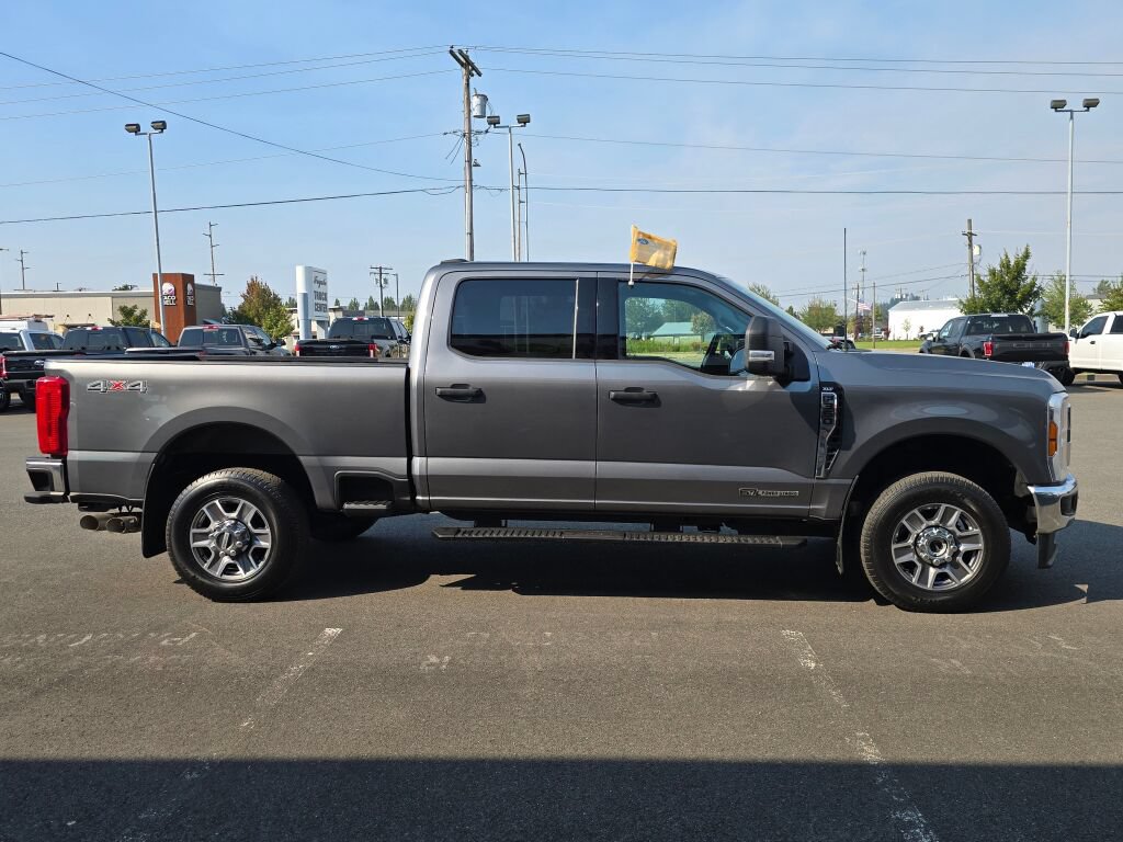 Certified 2025 Ford F350 XLT AWD/4WD image 5