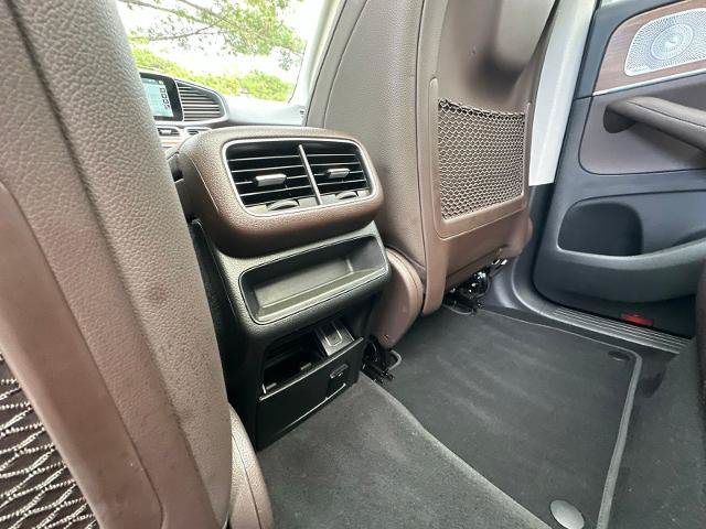 Used 2022 Mercedes-Benz GLE 350 4MATIC image 28
