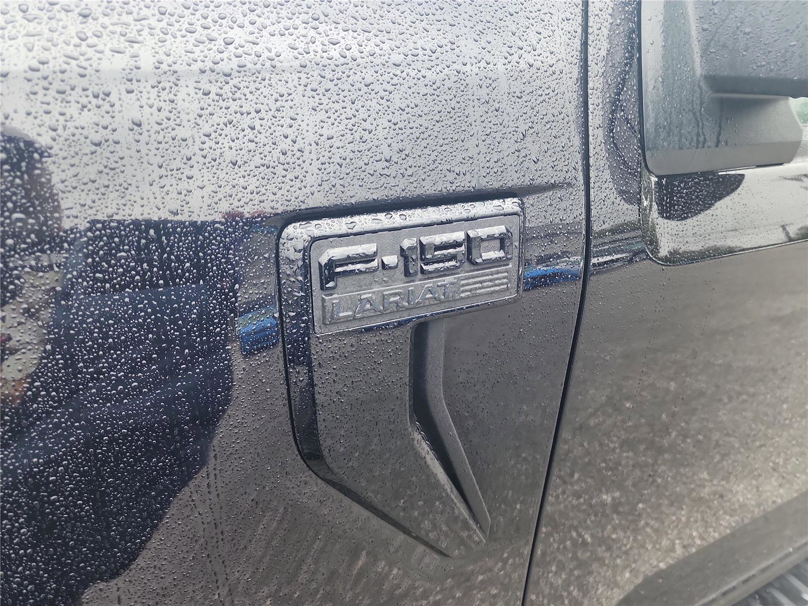 Certified 2022 Ford F150 Lariat w/ Equipment Group 502A High image 12