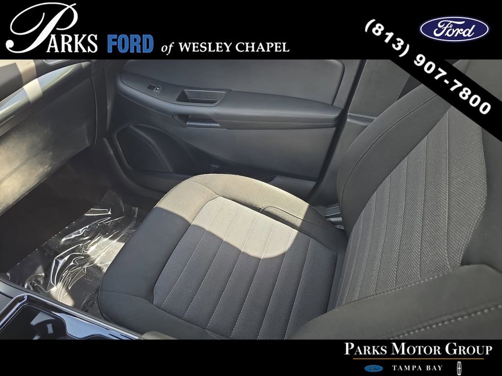 Certified 2020 Ford Edge SE w/ Cargo Accessory Package image 13
