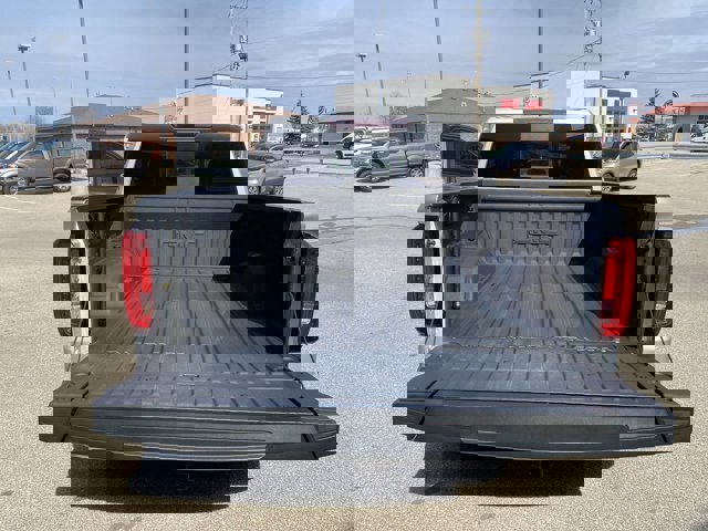 Used 2019 GMC Sierra 1500 SLT w/ SLT Premium Plus Package image 19