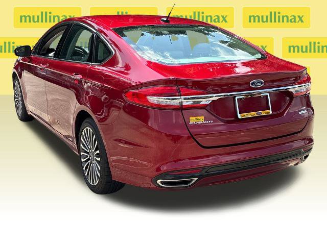 Certified 2017 Ford Fusion SE w/ Fusion SE Technology Package FWD image 9