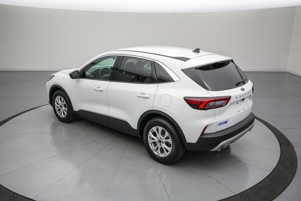 Certified 2023 Ford Escape Active w/ Tech Pack #1 FWD image 6