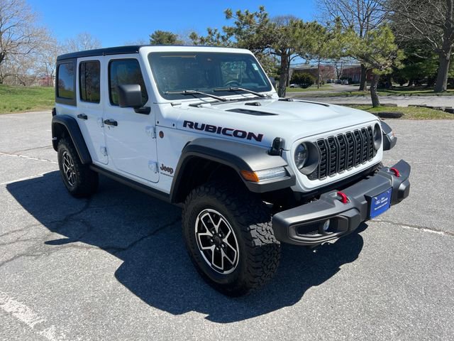 Used 2025 Jeep Wrangler Unlimited Rubicon AWD/4WD image 10