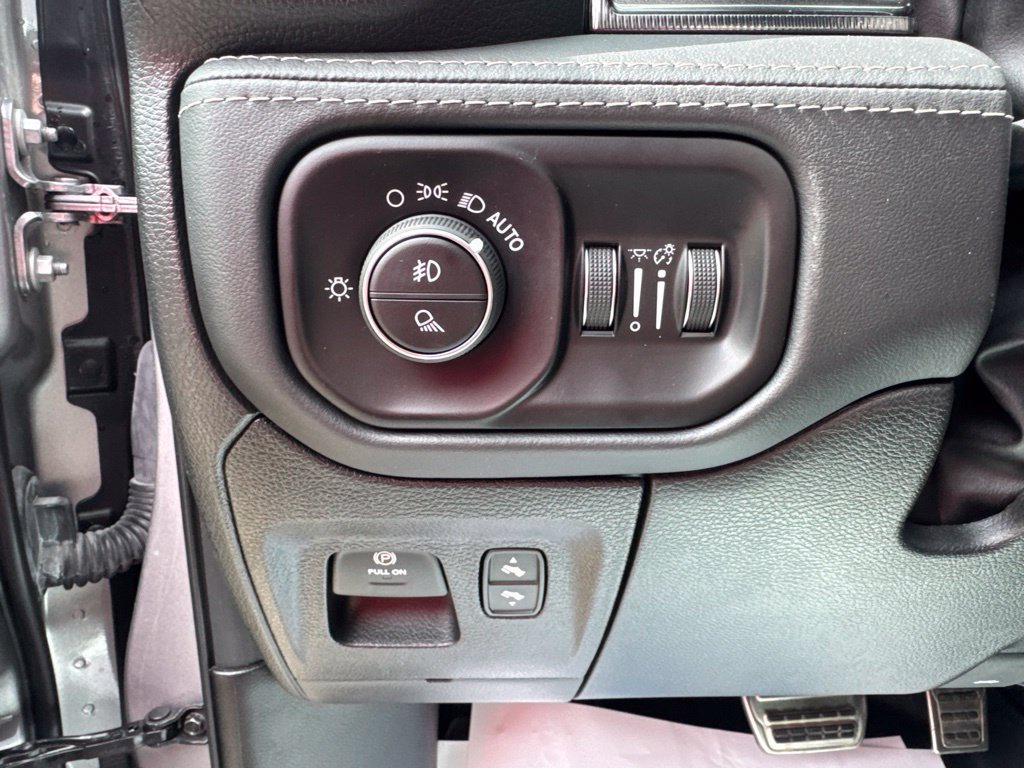 Used 2025 RAM 1500 RHO w/ RHO Level 1 Equipment Group AWD/4WD image 14