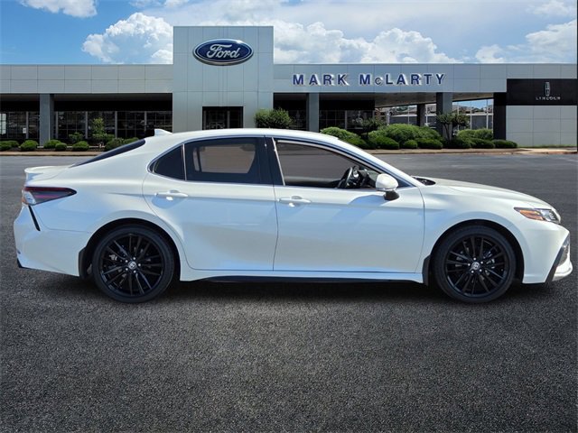 Used 2023 Toyota Camry XSE image 6