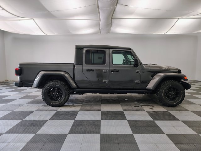 Used 2025 Jeep Gladiator Sport AWD/4WD image 7
