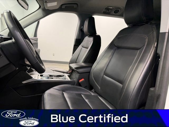 Certified 2023 Ford Explorer XLT w/ Equipment Group 202A image 19