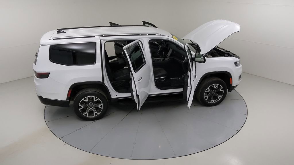 Used 2024 Jeep Wagoneer Series III image 53