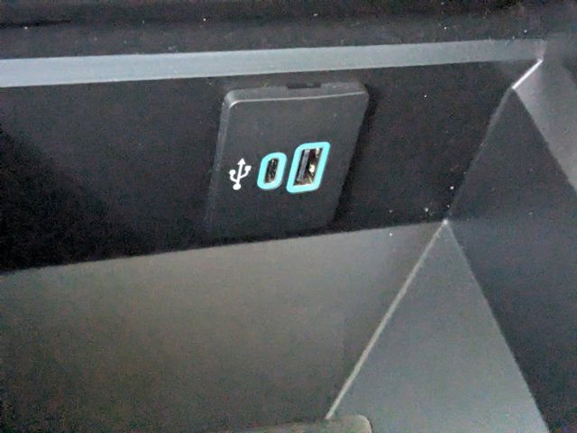 Certified 2025 Ford F450 Platinum w/ Platinum Plus Package AWD/4WD image 23