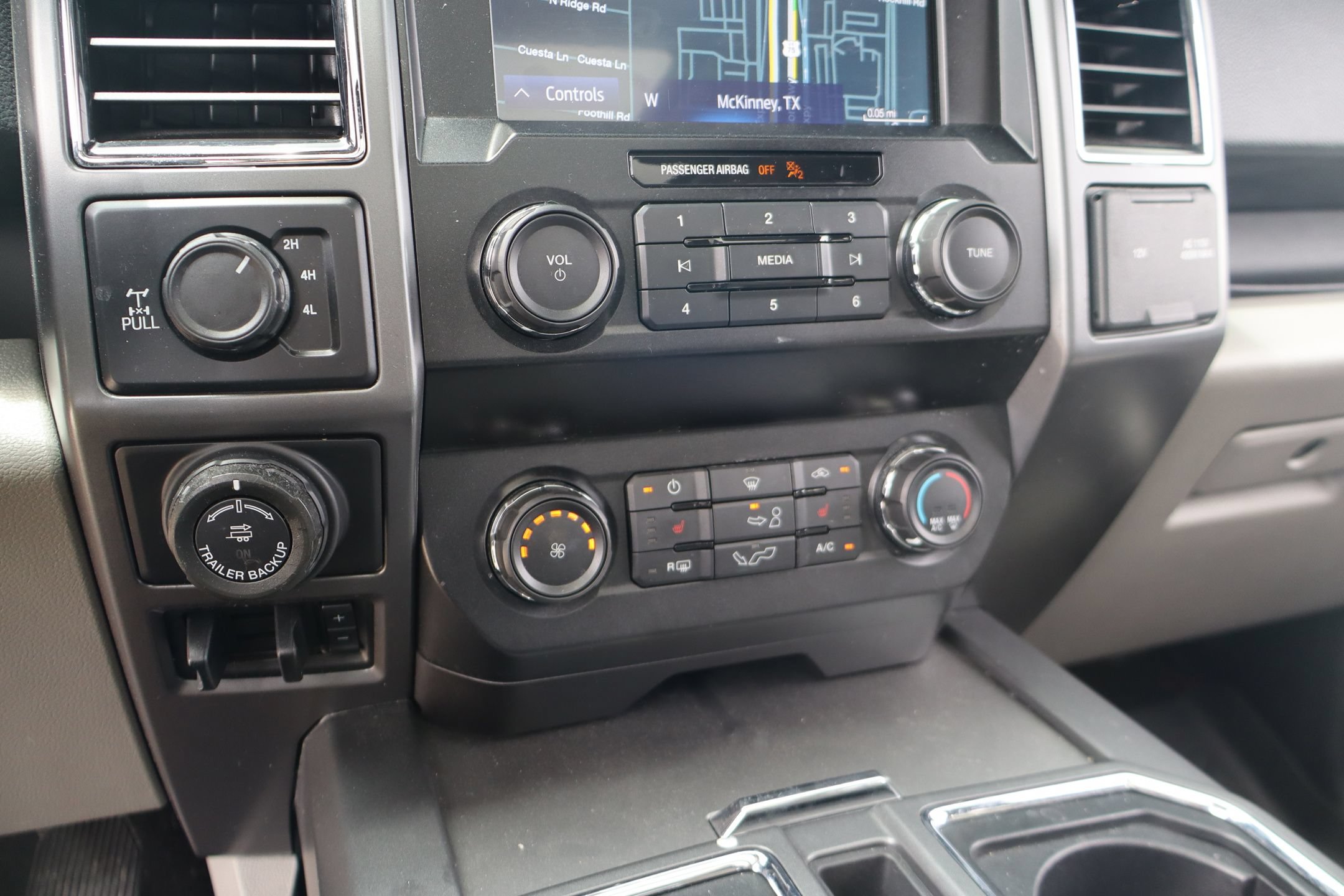 Certified 2020 Ford F150 XLT w/ Equipment Group 302A Luxury AWD/4WD image 20
