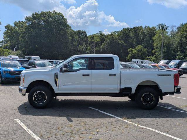 Certified 2025 Ford F350 XLT w/ Tremor Off-Road Package AWD/4WD image 6