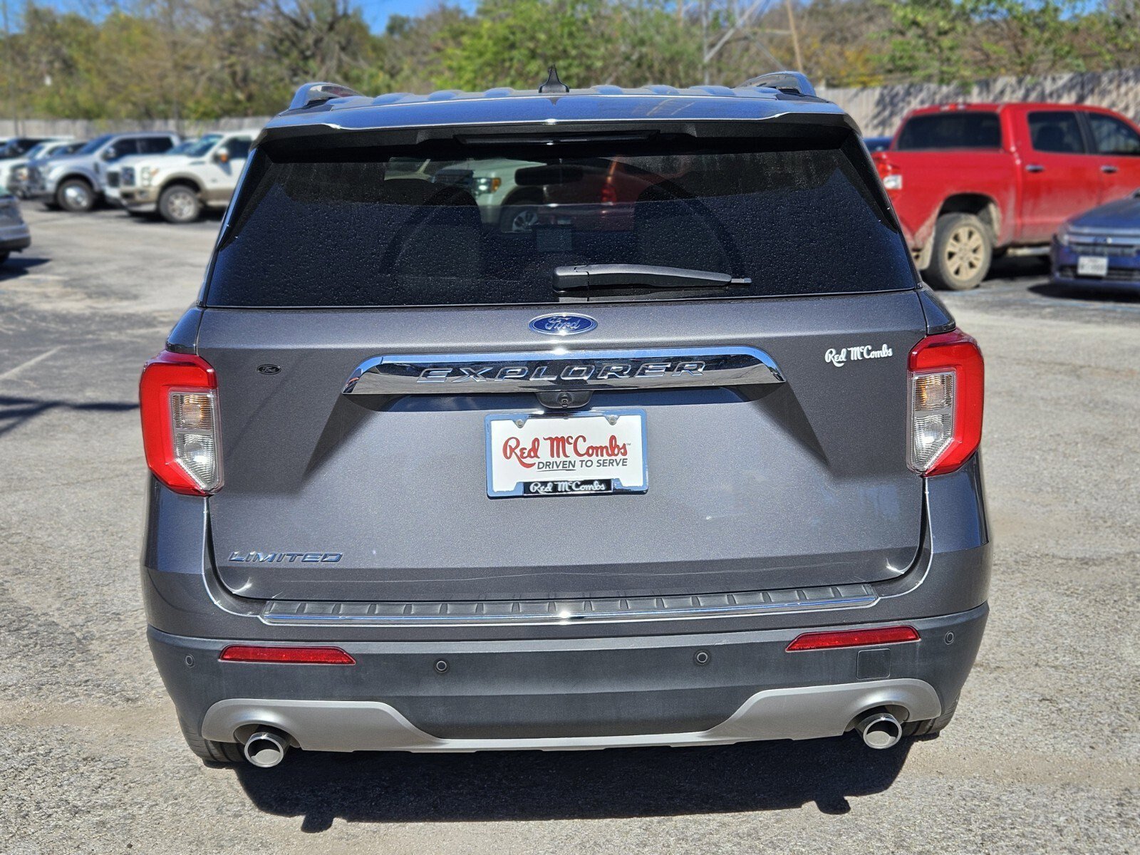 Certified 2022 Ford Explorer Limited w/ Limited Technology Package image 4