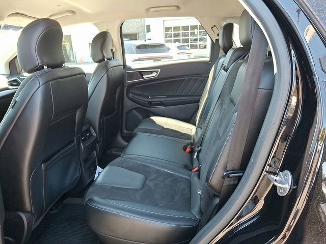 Certified 2017 Ford Edge Sport w/ Cold Weather Package AWD/4WD image 10