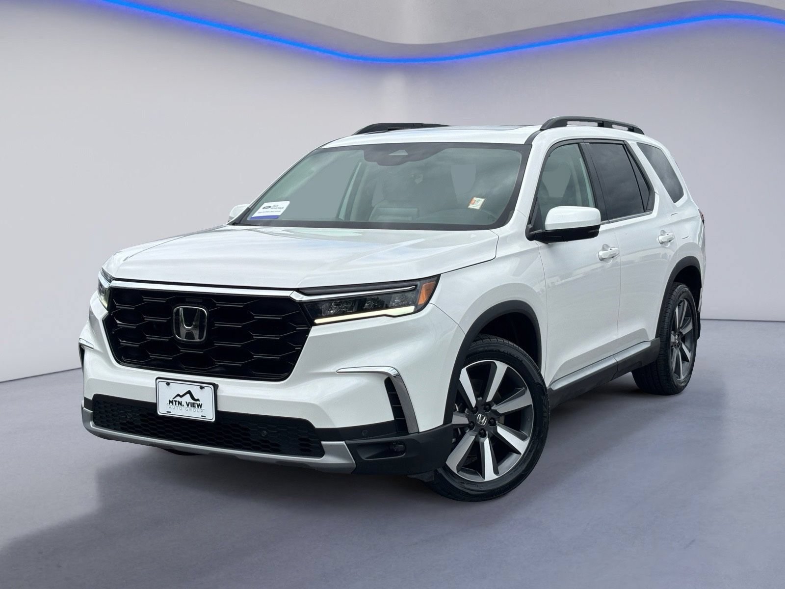 Used 2024 Honda Pilot Touring video 2