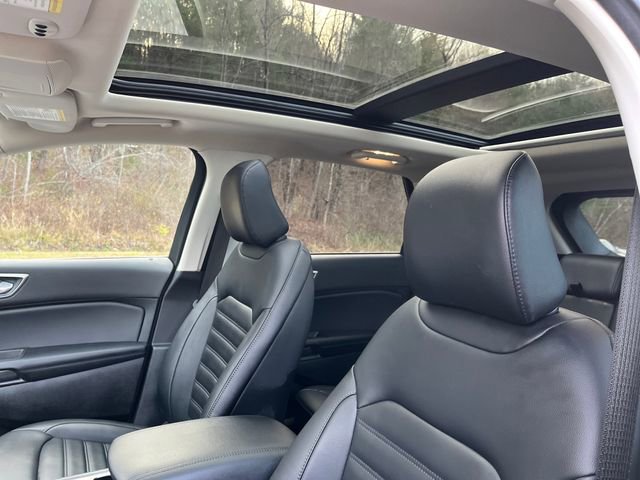 Certified 2022 Ford Edge SEL w/ Convenience Package image 12