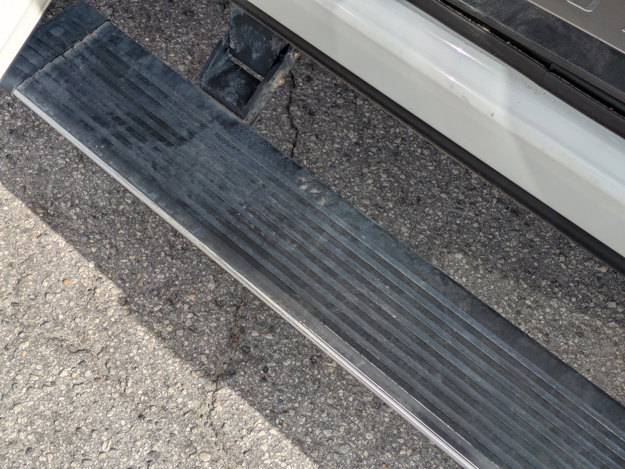 Certified 2021 Ford F250 Platinum w/ FX4 Off-Road Package image 13