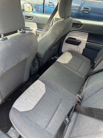 Certified 2022 Ford Maverick XLT FWD image 6