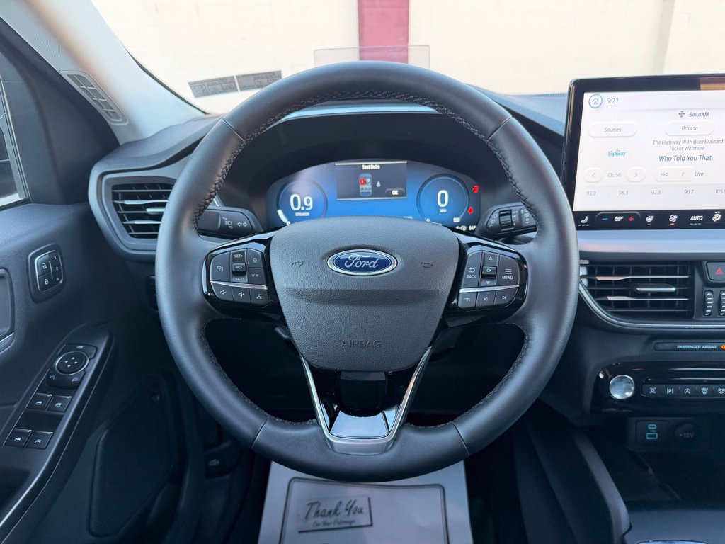 Certified 2023 Ford Escape Platinum w/ Premium Technology Package AWD/4WD image 16