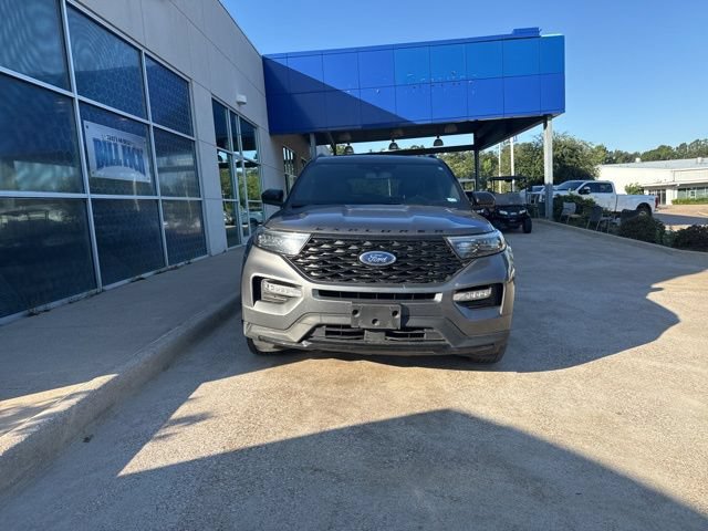 Certified 2024 Ford Explorer ST-Line w/ Class IV Trailer Tow Package RWD image 2