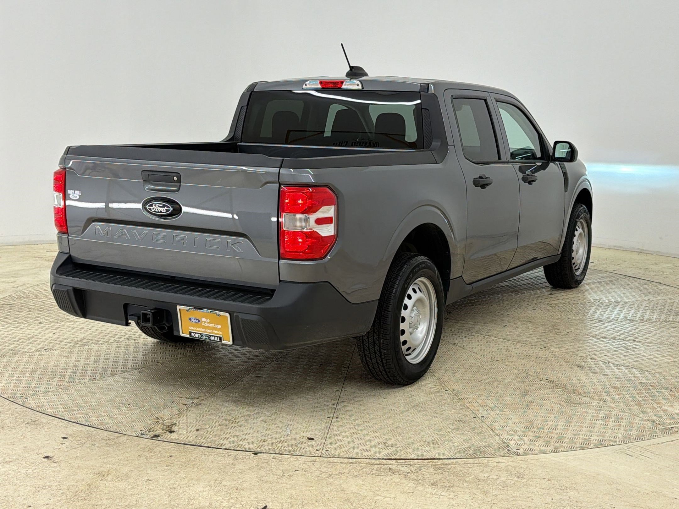 Certified 2025 Ford Maverick XL image 9